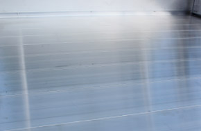 Heavy duty smooth floor